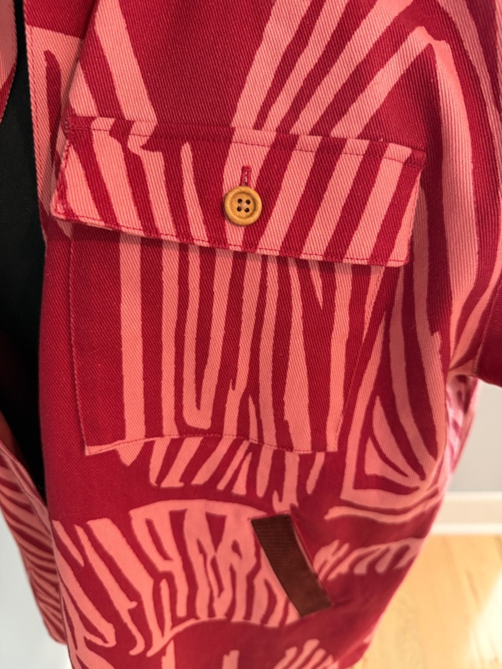 Women's Pink Patterned Utility Jacket - Picture 5 of 9